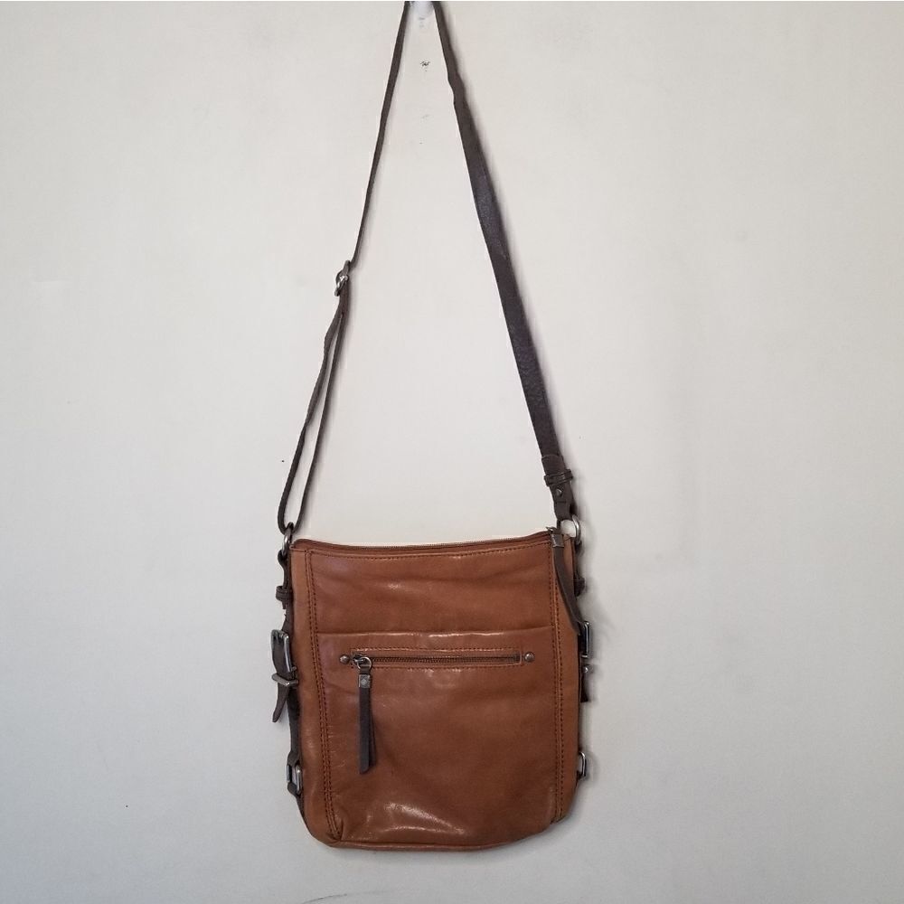 The Sak crossbody adjustable strap leather bag